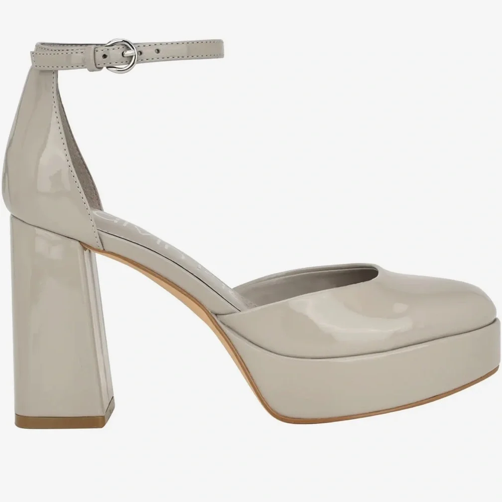 🌸CALVIN KLEIN🌸 Sabin Platform Sandal Size: 9M
